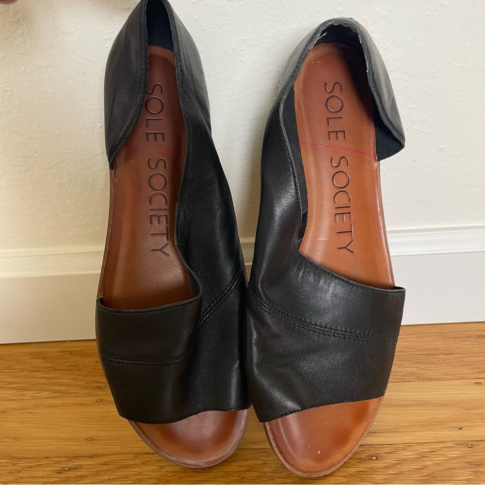 Sole Society Black and Brown Flats with Open-Sided Design